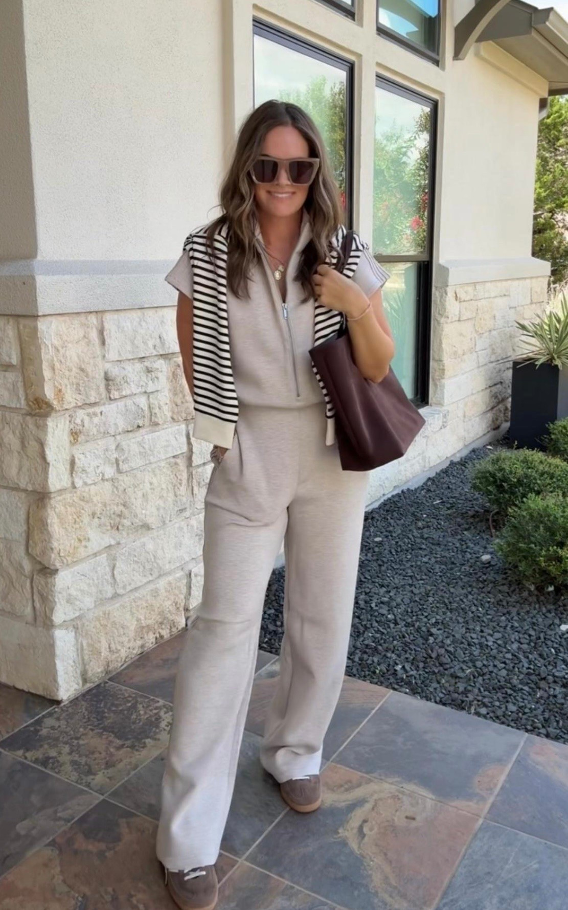 WAIT… a jumpsuit that’s actually bathroom friendly?! 🙌 SO soft, comes in 3 colors, and might just be my new favorite travel outfit! @spanx 

SPANX jumpsuit, bathroom friendly jumpsuit, travel jumpsuit, soft jumpsuit, comfortable travel outfit, casual jumpsuit, elevated travel outfit, women's jumpsuit, travel fashion, everyday jumpsuit, comfy travel style, JulieFranks