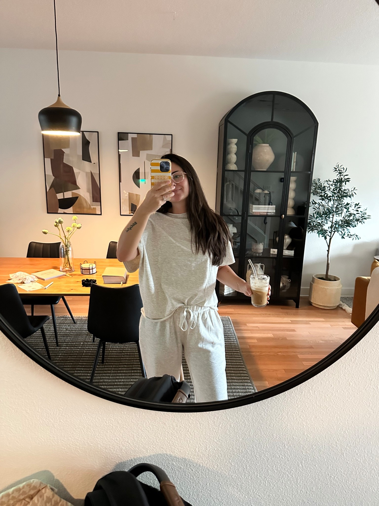 caved and bought the viral lounge set and it’s safe to say i will be living in this for the foreseeable future! 

#LTKStyleTip #LTKSeasonal #LTKMidsize