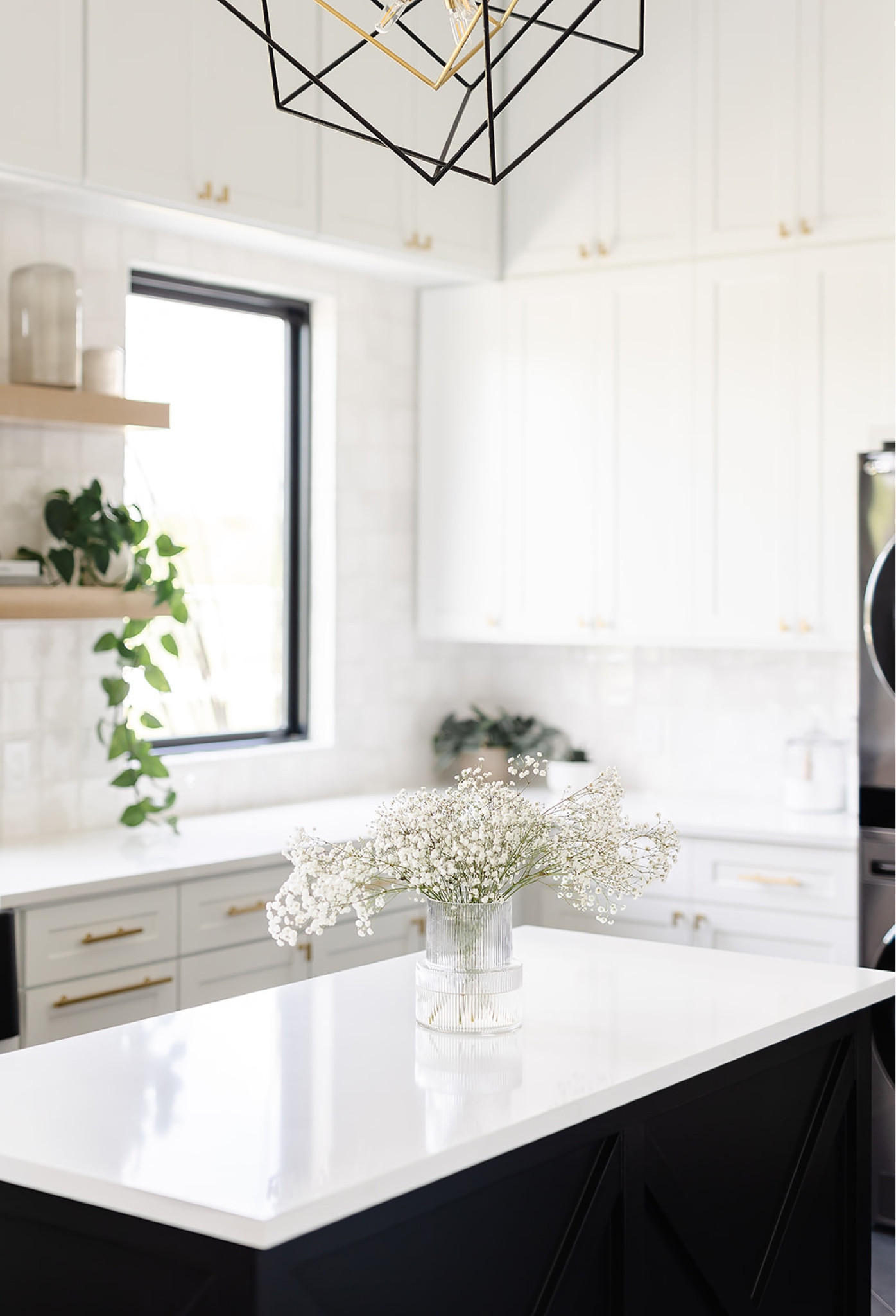 Crisp, clean utility room. The perfect place to do laundry.

#LTKhome