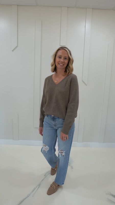 Warm and cozy is better than fashionably freezing!! Check out this nice and cozy fall colored sweater!! 
Fashionablylatemom 
Fall Fashion 
Basic Outfit 
Causal Fashion 
Tan mules


#LTKstyletip #LTKSeasonal