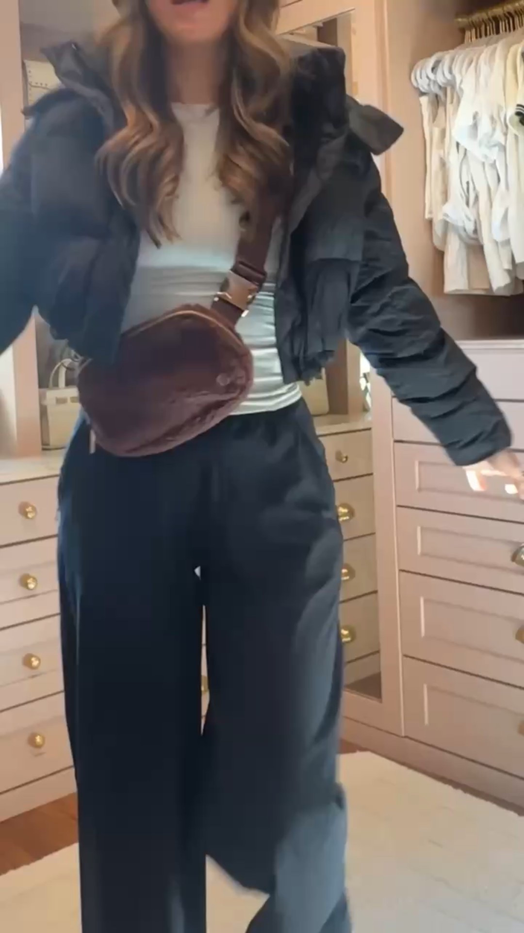 Everything I’m wearing is via @lululemon Like New. It’s their resale program that has so many great finds! It’s where I get all of my lululemon outerwear. Whether you’re getting a size or color you missed on the site or just giving new life to gently used pieces— it’s such a great program. You can also trade in your items for store credit!

You can use my code: ALOPROFILE10 for 10% off. I’ll link what I’m wearing from Like New & round up some other favorites for you all. #ad #lululemoncreator #liketkit 