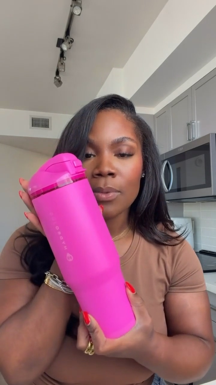 Loving my Hydrojug Ease2.0 in Razzle 💕

Use code EMMY for 10% off on the Hydrojug website! ✨

I can’t link to the website so I’m linking the collection to another retailer below!

#LTKMidsize #LTKSaleAlert #LTKSeasonal