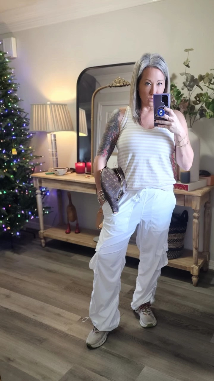 @lululemon for the win! I just love the Studio Dance Pants and ALWAYS the love tank!!

I’m 5’6, 160 lbs and I wear a size 10 in pants and 10 in the tank.

#LTKMidsize #LTKActive #LTKOver40