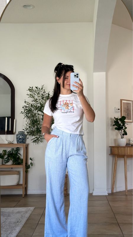 Casual linen trousers outfit 
Wearing xs regular and small tee 
Code: AFSHORTS for an extra 15% off Abercrombie 

#LTKFindsUnder50 #LTKSaleAlert #LTKSeasonal