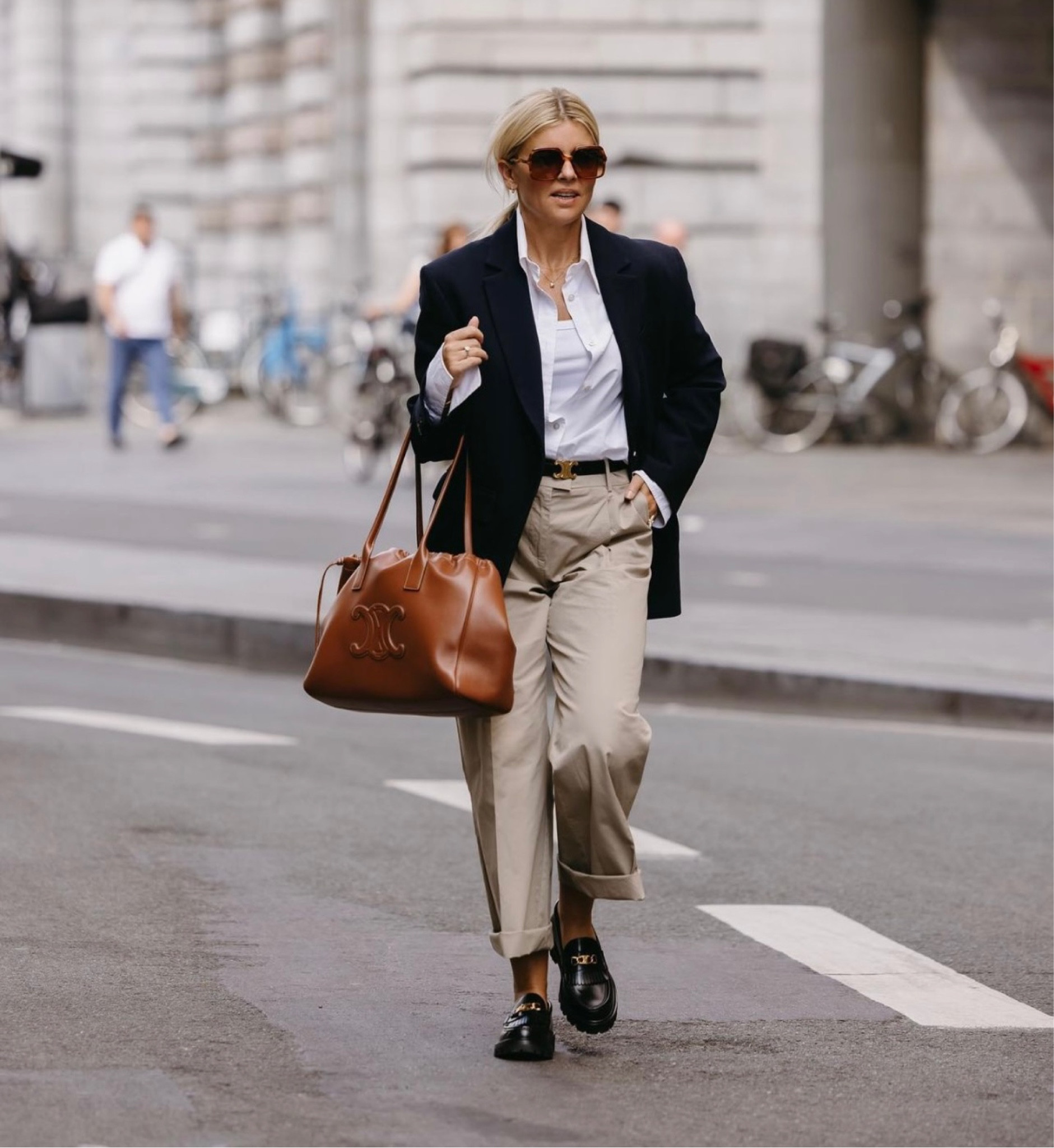Cognac is a timeless color. Perfect to combine with a stylish outfit. 

#LTKFind #LTKfit #LTKstyletip