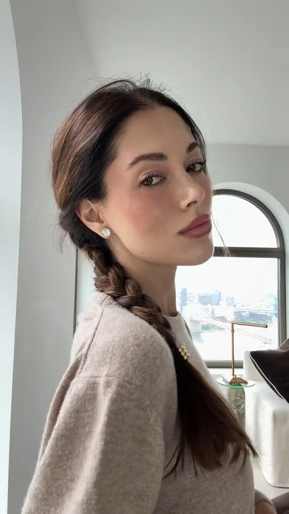 Trying this French braid hack 🫶🏻 Love this hair cuff from Revolve!

#LTKBeauty #LTKFindsUnder100 #LTKStyleTip