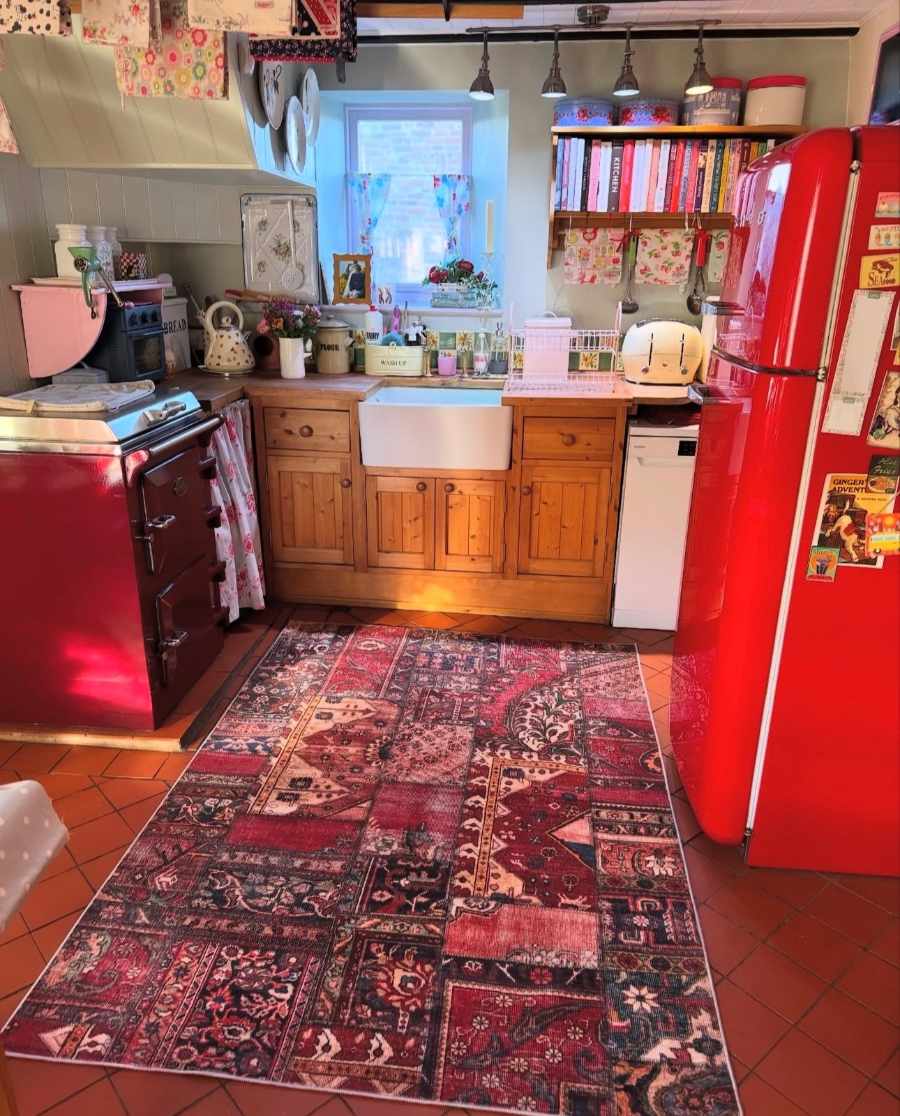 Vintage vibes in my kitchen with this gorgeous washable rug 

#LTKluxury #LTKhome