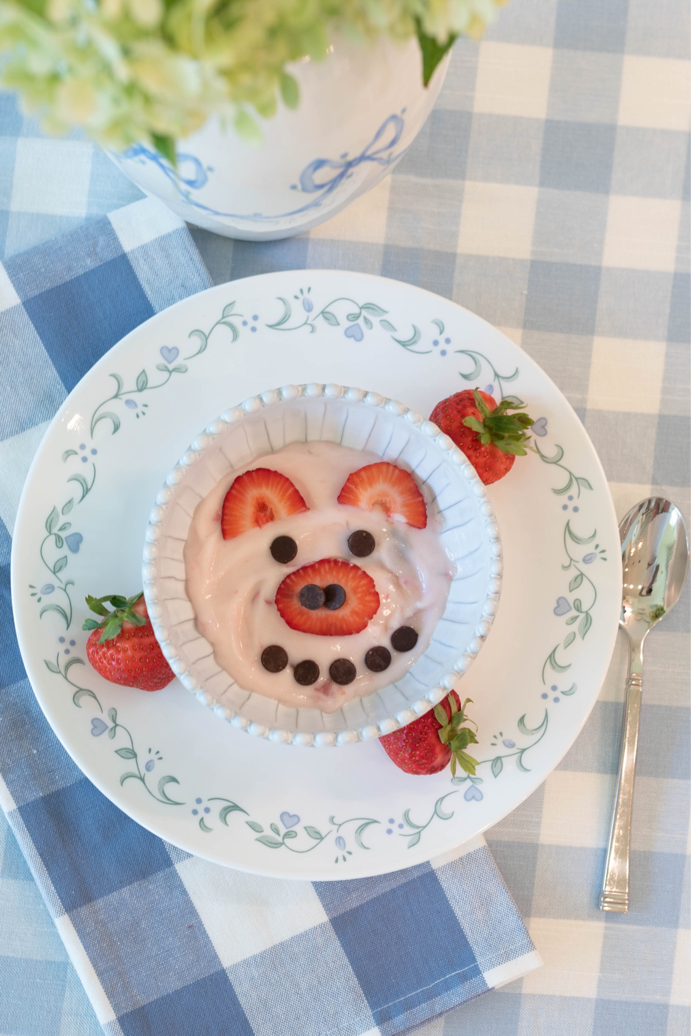 Fun breakfast & snack ideas for toddlers! I used yogurt, strawberries and a few chocolate chips! #thebrokebrookebaby #thebrokebrookekids 

#LTKbaby #LTKkids #LTKfamily