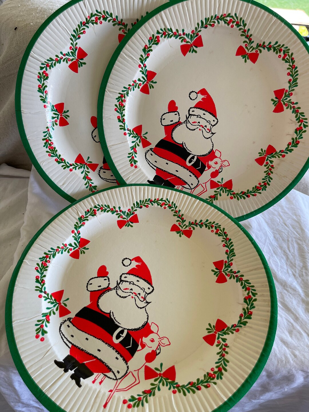 Vintage CHRISTMAS 1960s SANTA CLAUS Paper Plates | Etsy (US)