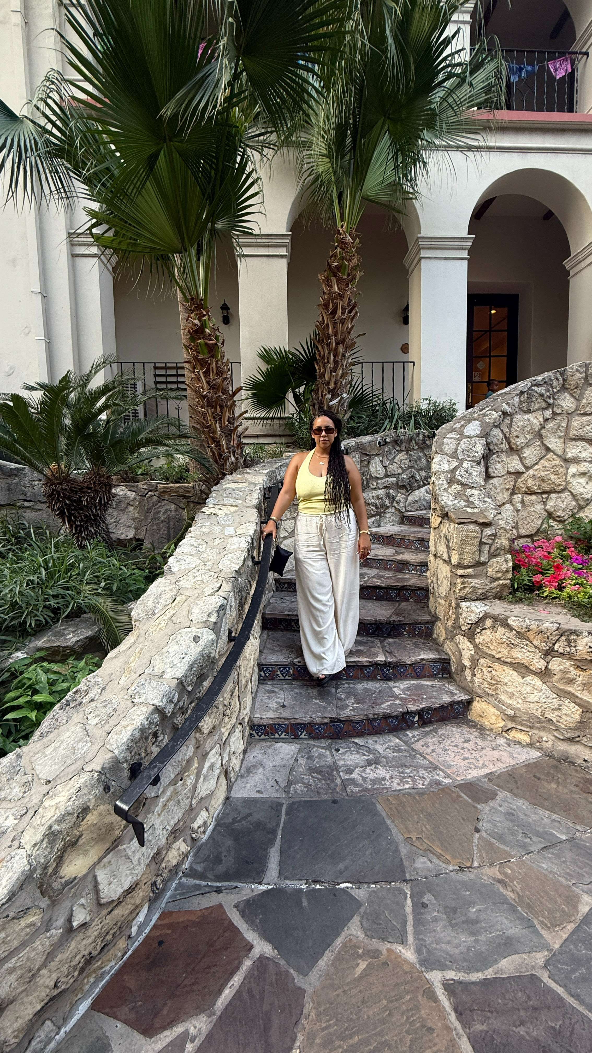Love this OOTD! If you’re looking for simple yet chic vacation outfit, I recommend this! Best style for beach trip 🌊
 

#LTKootd #LTKTravel #LTKgrwm