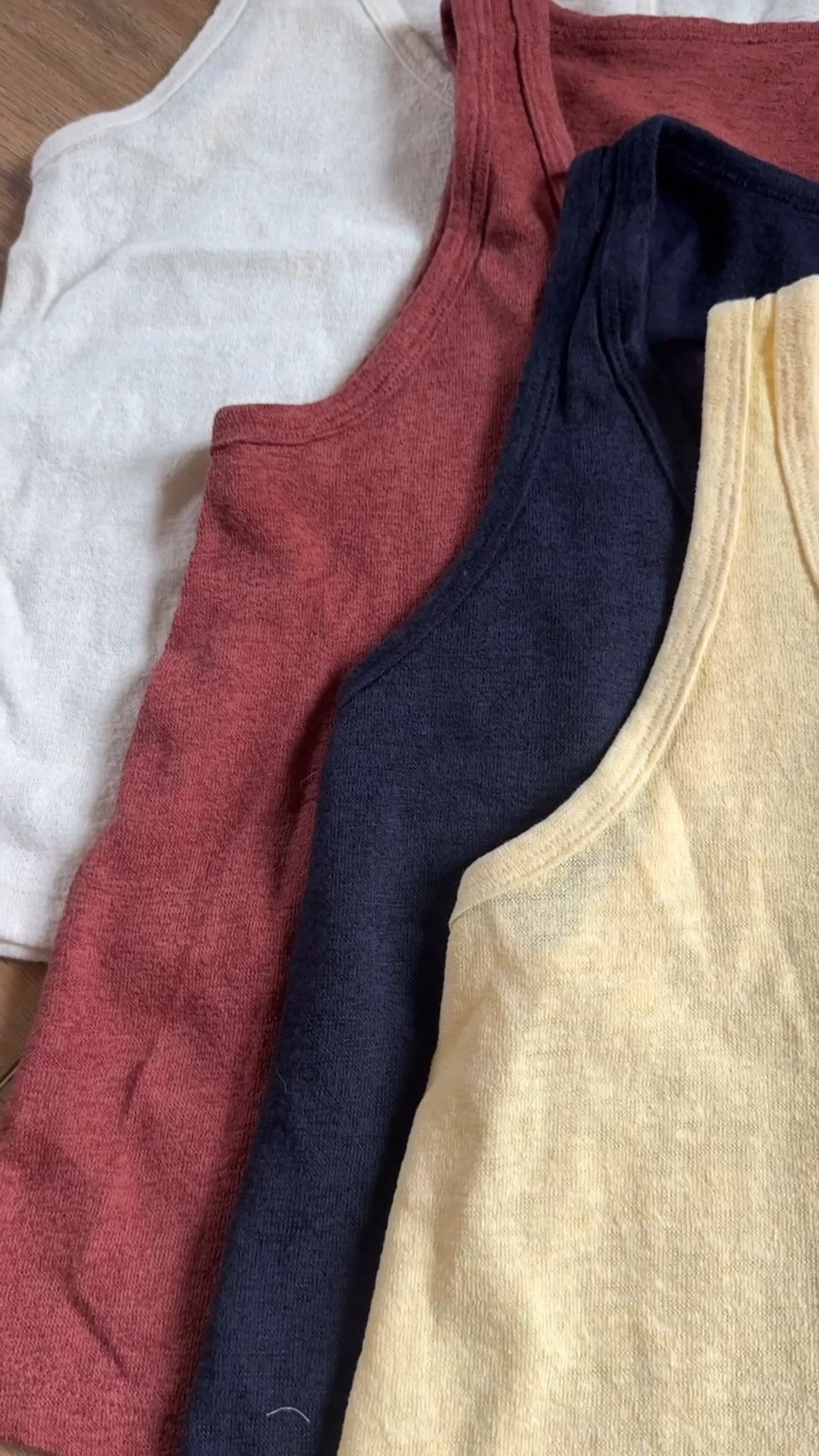 Sides up one size to a small for an even more loose fit. I LOVE these!