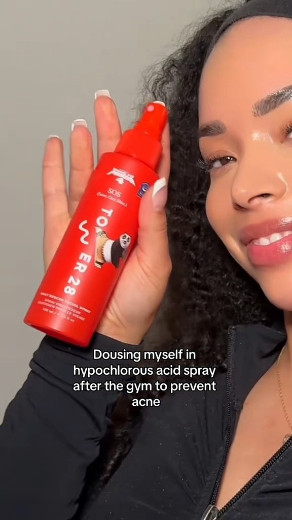 The tower 28 SOS spray is an essential of mine after leaving the gym. Not only does it help prevent acne but also fights off bacteria and calms any inflammation 👌🏽😍 

As an acne prone person, this is a must to spray the face, chest, and back to make sure my acne stays at bay. 

#LTKBeauty #LTKVideo