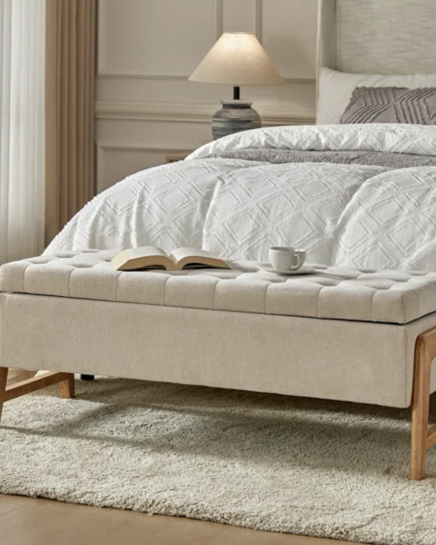 Upholstered storage bench

This storage bench is perfect for the end of a bed or entryway. 

Currently on sale for Black Friday

#blackfridaysales #wayfair

#LTKU #LTKCyberWeek #LTKHome
