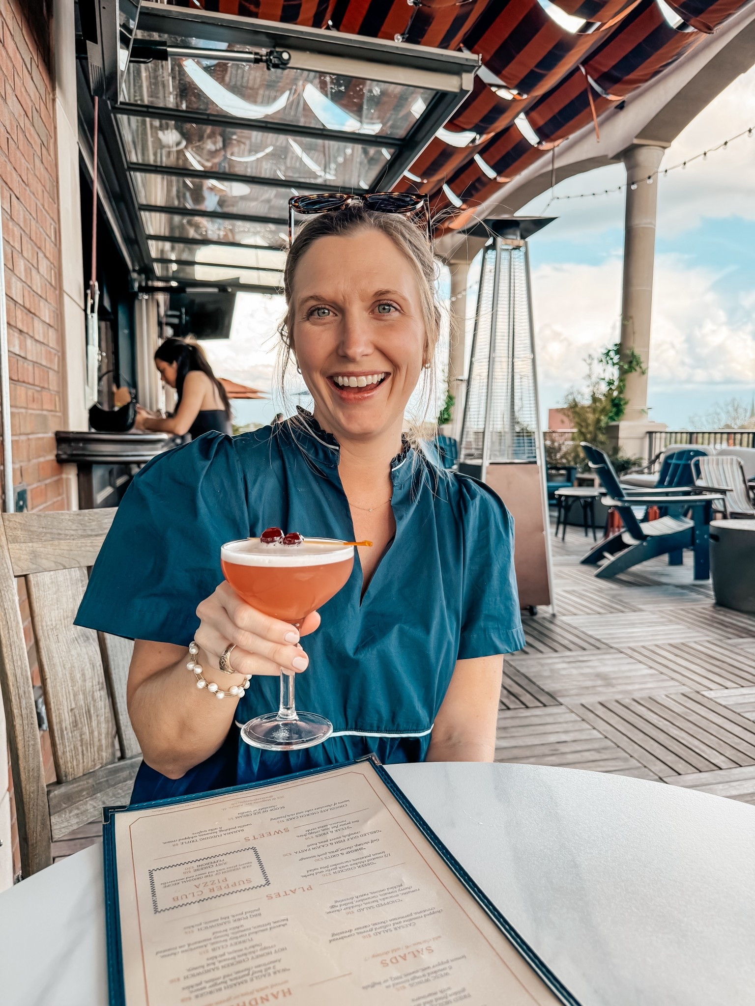 Navy dress perfect for work, game days or date night! 

#LTKootd #LTKMothersDay #LTKgrwm