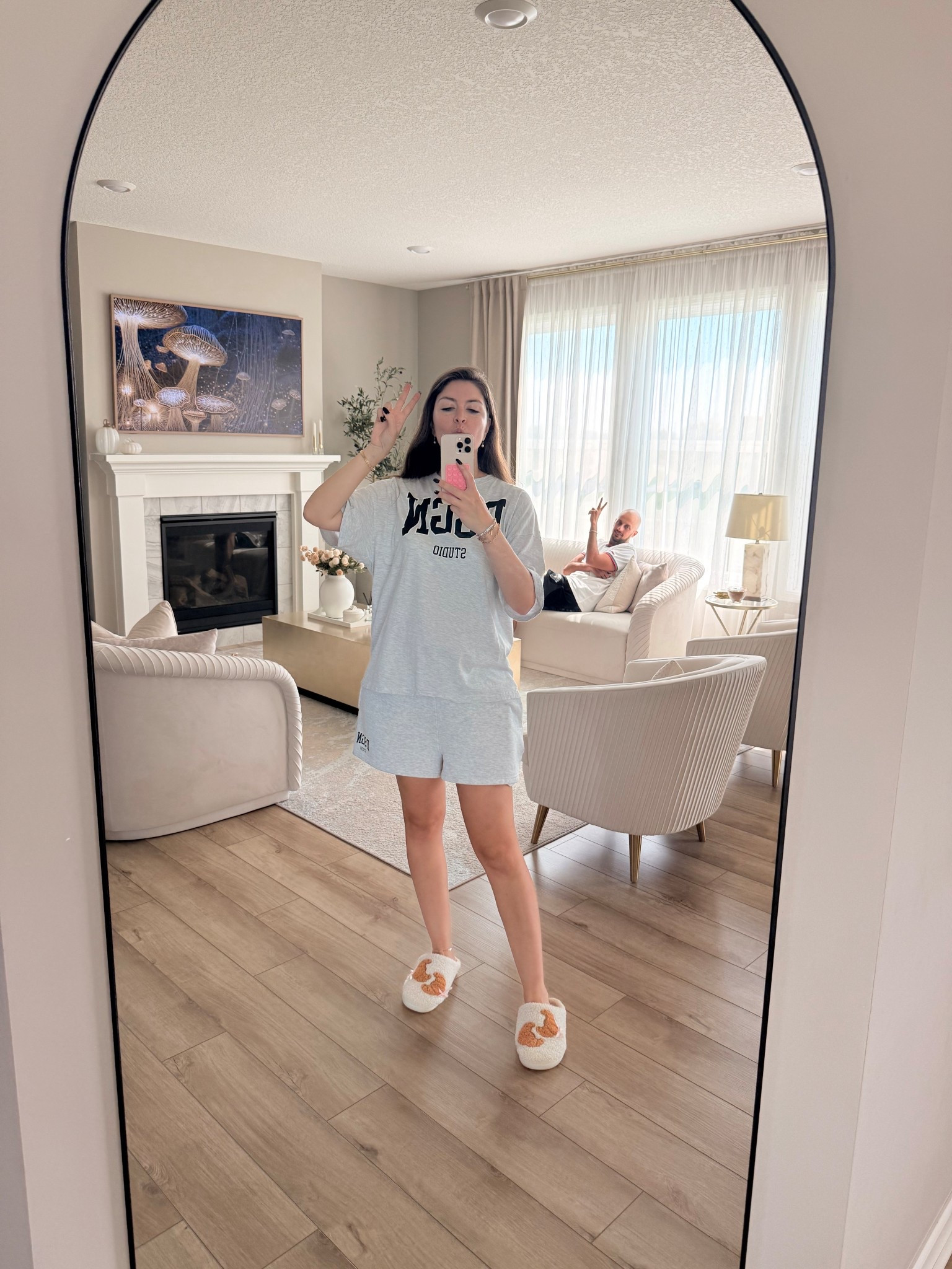 Love my new arched mirror! 😍