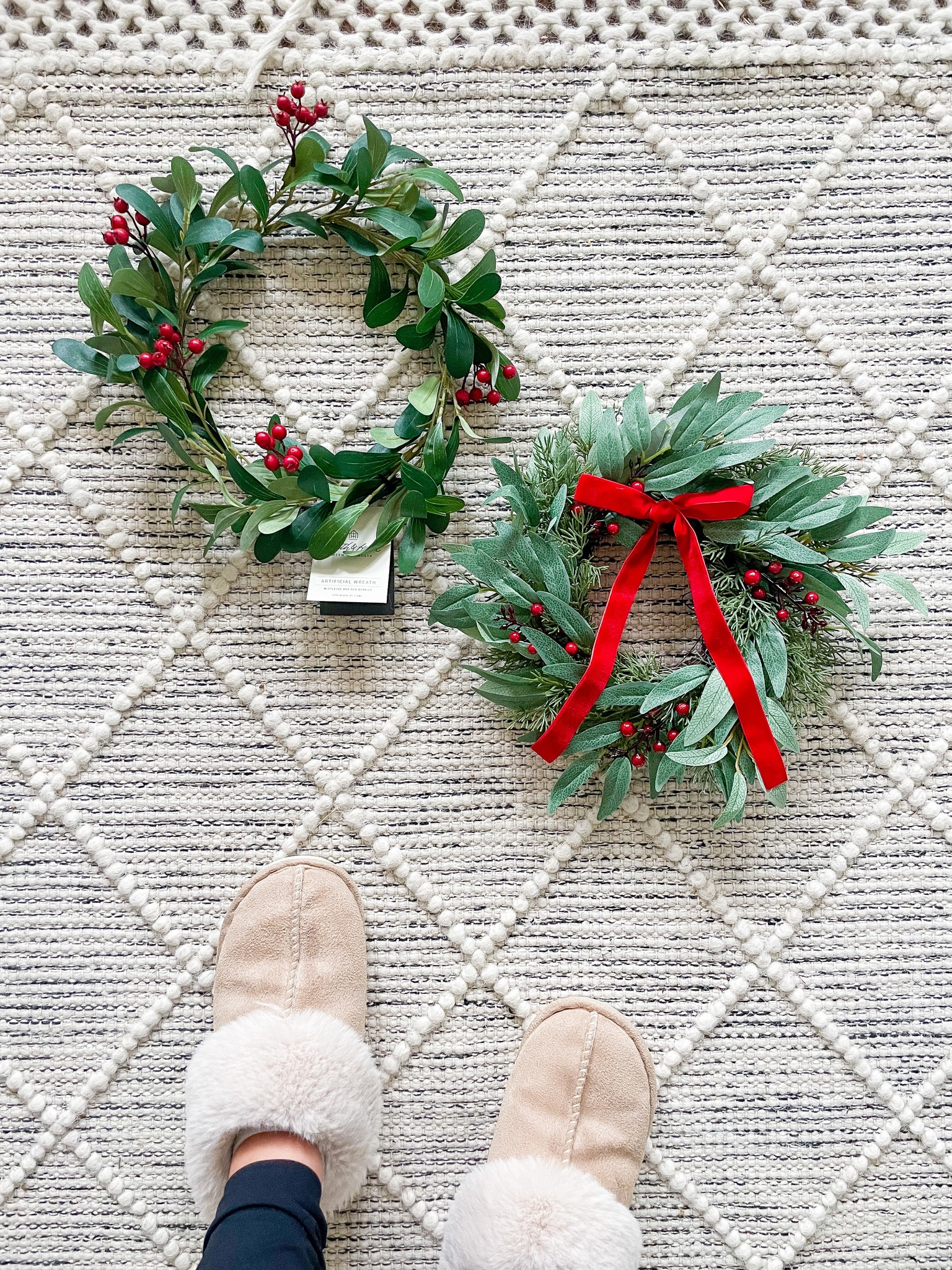 Mini Christmas wreaths from Target 🎄

#LTKSeasonal #LTKHoliday #LTKhome