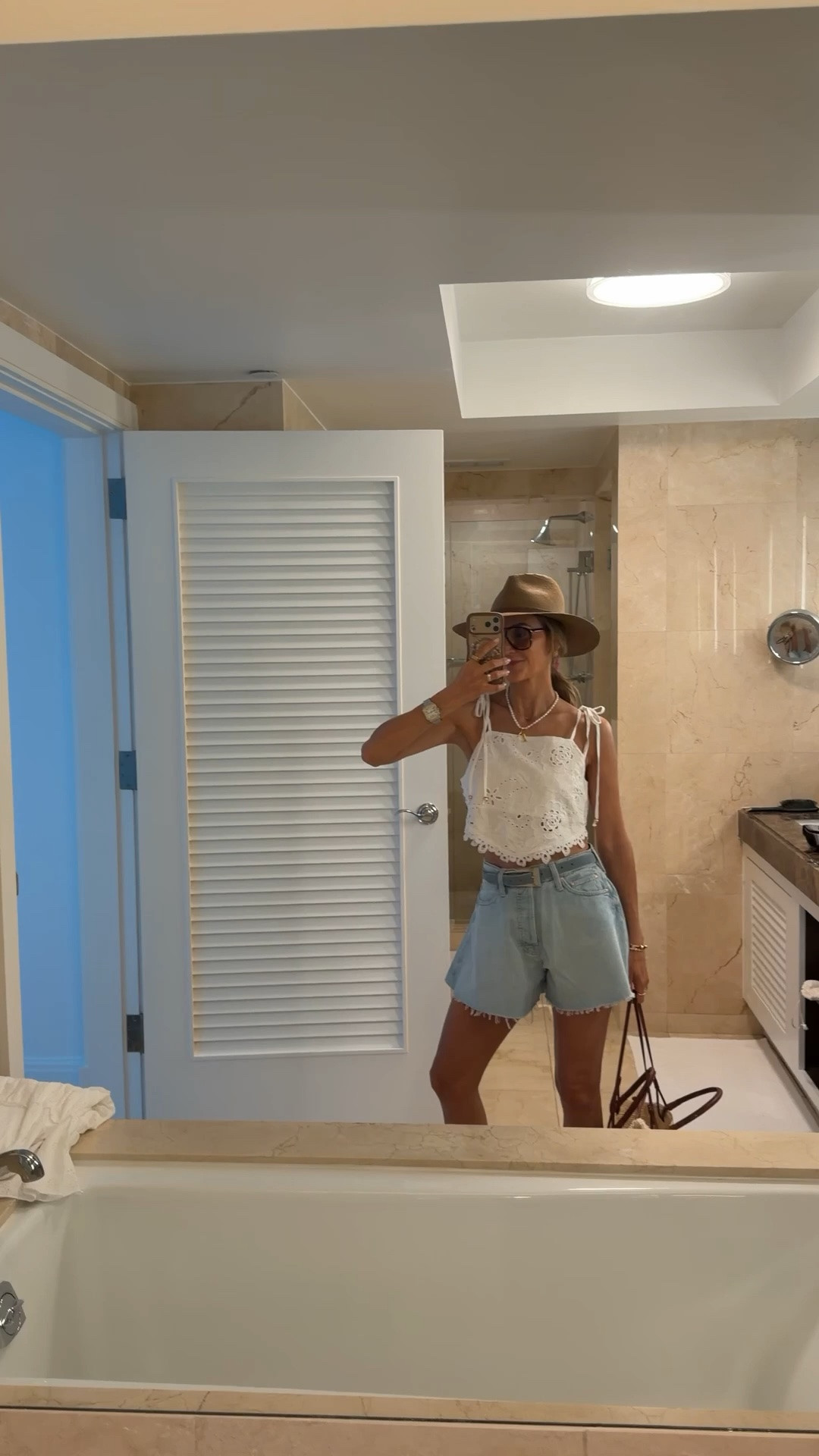 My anthro code is LIVE! Get 20% off your purchase of $100+ on brands like Mother, Agolde, Paige and more with code: KARINA20 @Anthropologie #anthropartner

#LTKootd #LTKgrwm #LTKSaleAlert