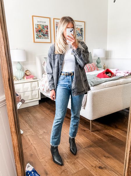 casual country concert outfit - straight leg jeans - denim jacket - body suit - western boots

#LTKFestival #LTKfindsunder100 #LTKstyletip