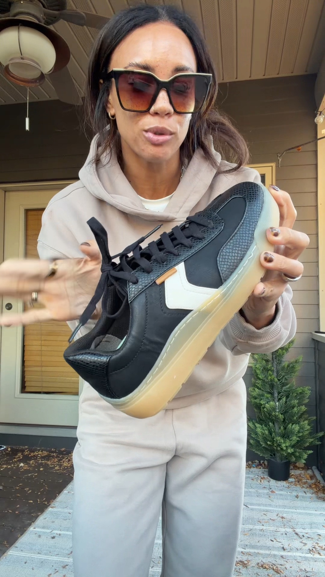 Quay sunglasses- level up 
Dr scholls sneakers 
