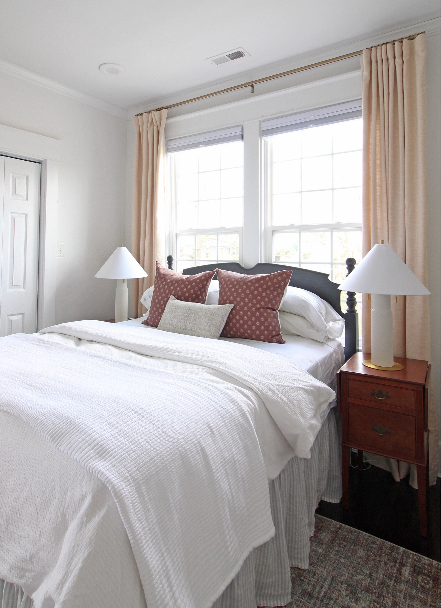 It’s been awhile since I’ve shared a look for less! We love these table lamps we got for the guest room/nursery and they look so similar to the higher priced versions from Crate & Barrel! Now, it’s important to note the difference in scale and some of the more subtle details, but I love that we achieve the same look for a fraction of the price. Which would you choose? 