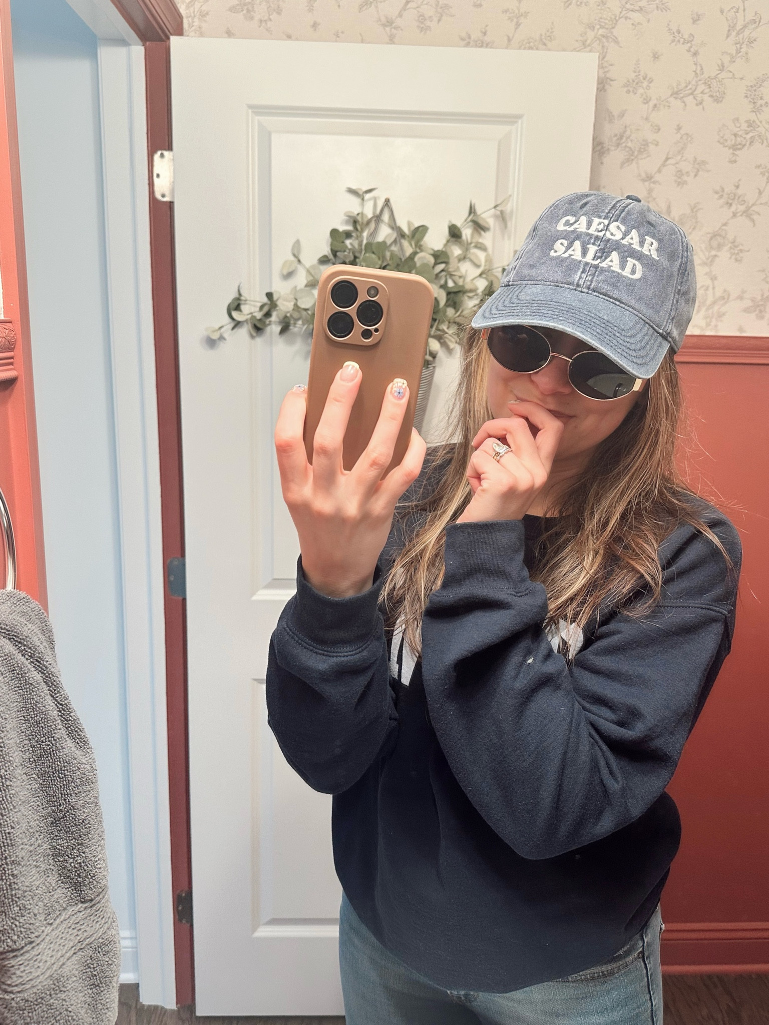 Headed out for a girl lunch. IYKYK. 

#shopsmall #hatstyle #grandmillennial #girllunch