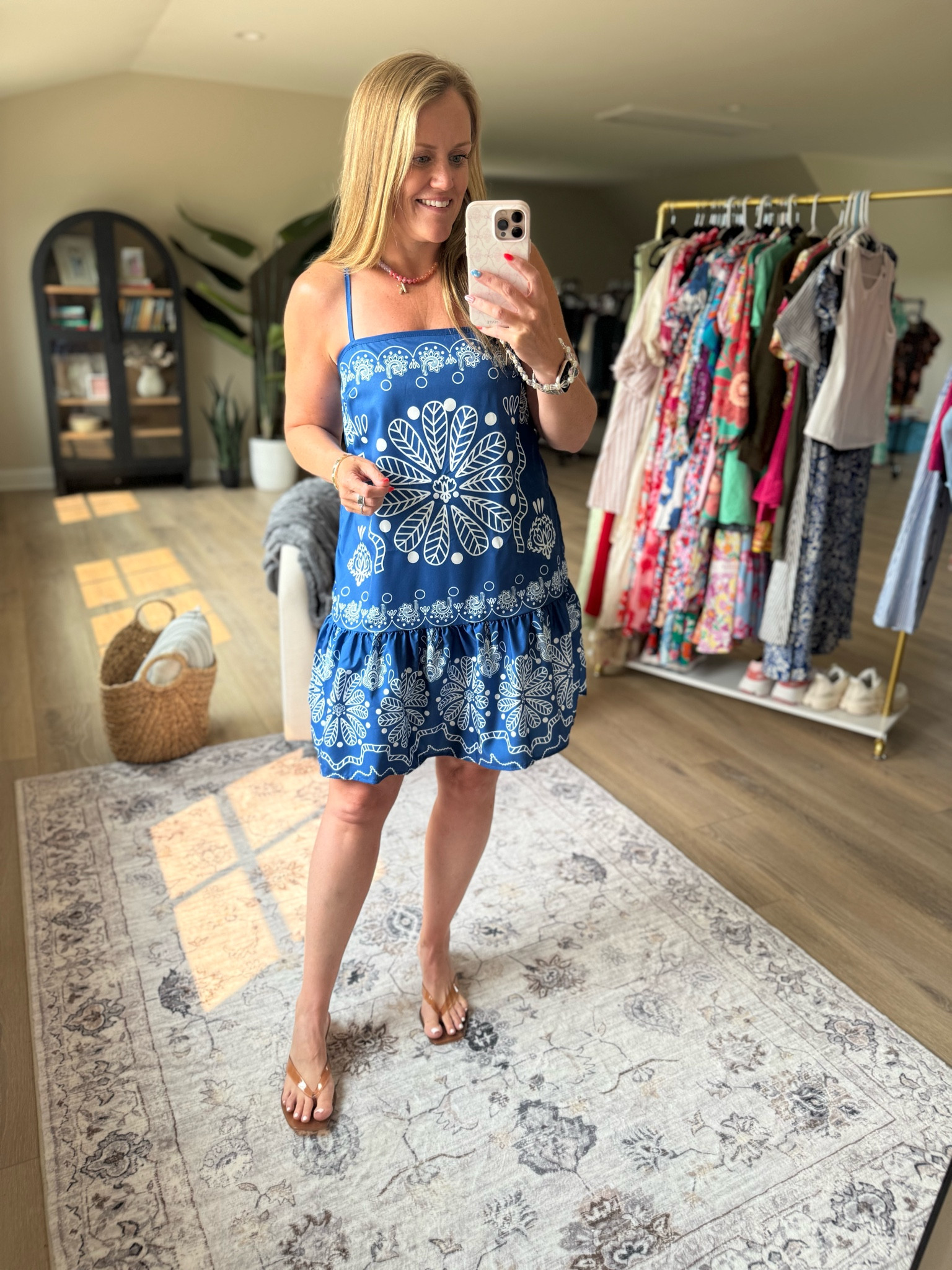 Amazon 
Amazon find 
Amazon dress 
Vacation dress
Vacation finds