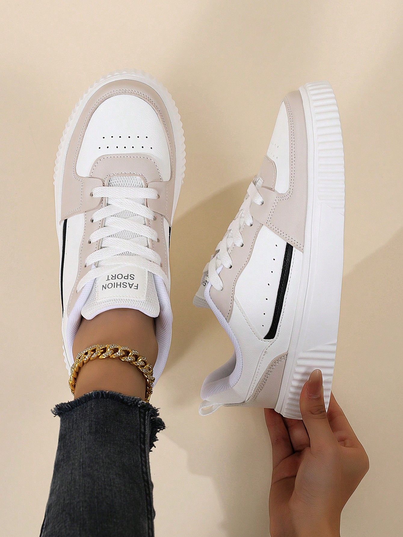 Women's Lace-up Casual Sport Shoes White Sneakers Skateboarding Shoes, Lightweight For Street | SHEIN