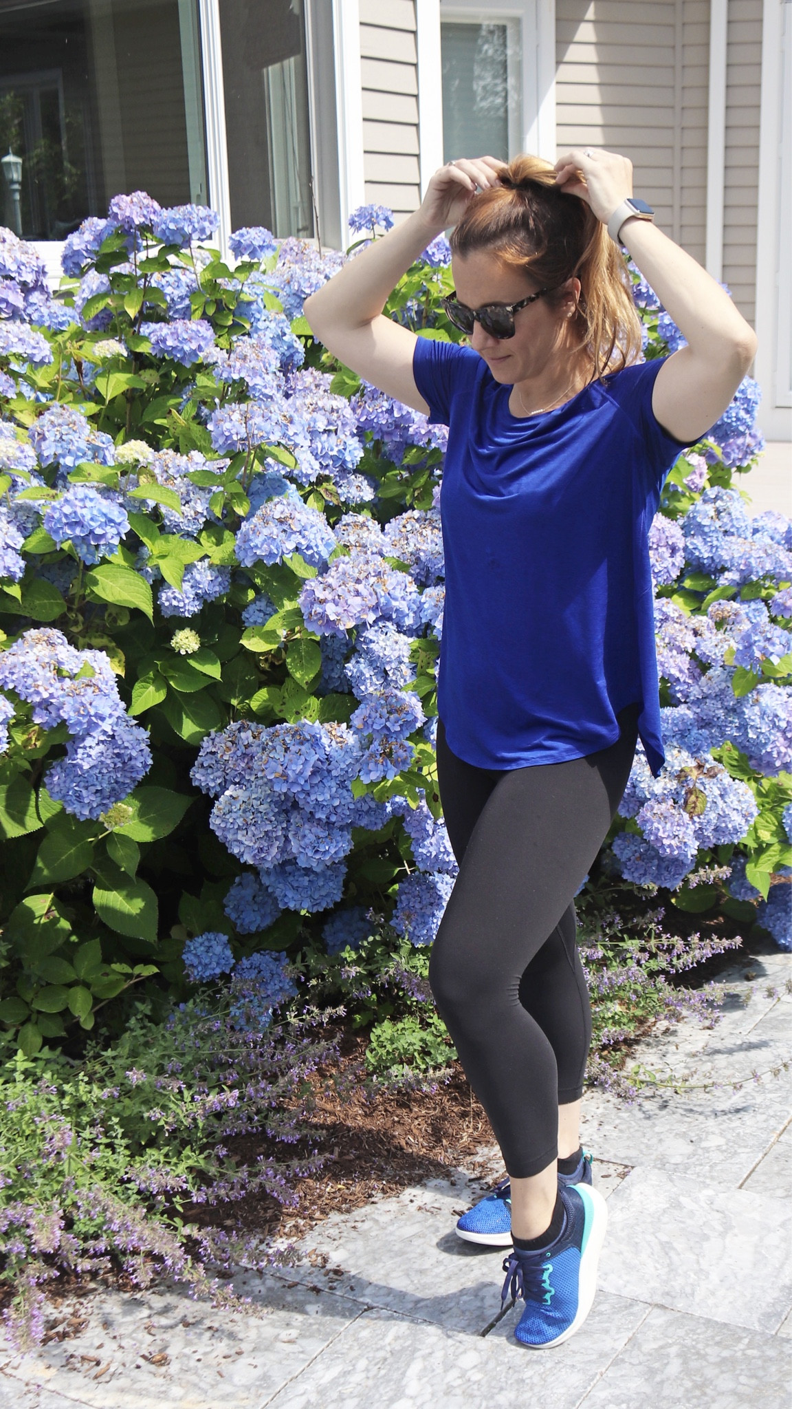 I’ve linked these exact kicks and ten other colors they come in on my LTK here.  #trucomfort #moshn #gifted #ad  