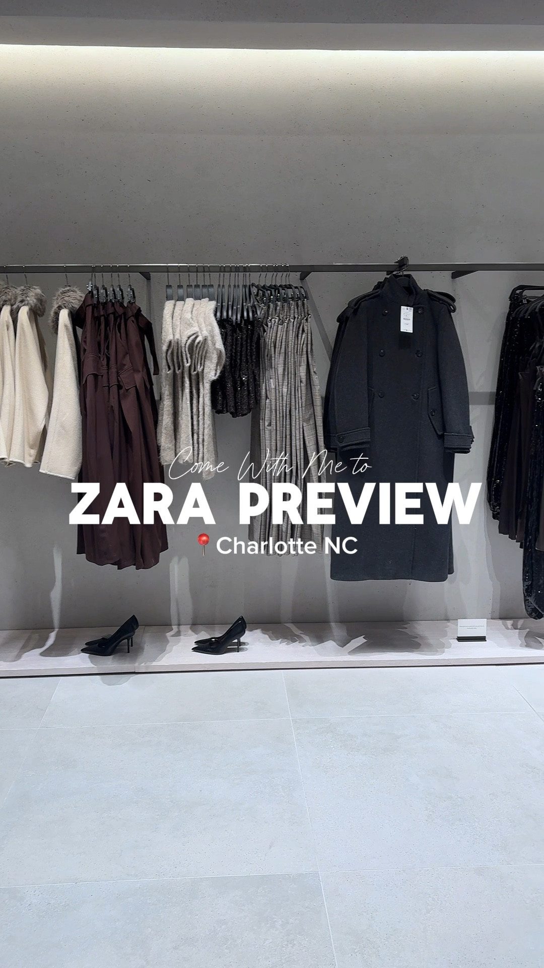 The wait is finally over! I got a chance to preview the new Zara store here in Charlotte NC, at South Park Mall to shop and hang out with the girls and I really enjoyed myself. I was having so much fun chatting that I forgot I was there to create content. 😂 @zara