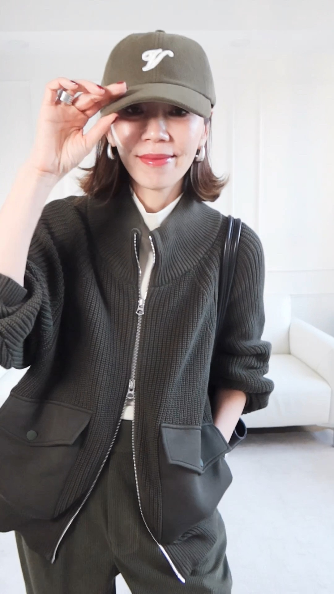 🍁 How to wear colors in fall & winter — keep it warm, balanced, and just bold enough to brighten the gray days.

秋冬天的彩色穿搭 @varley #inVarley #ad

#LTKStyleTip #LTKOver40