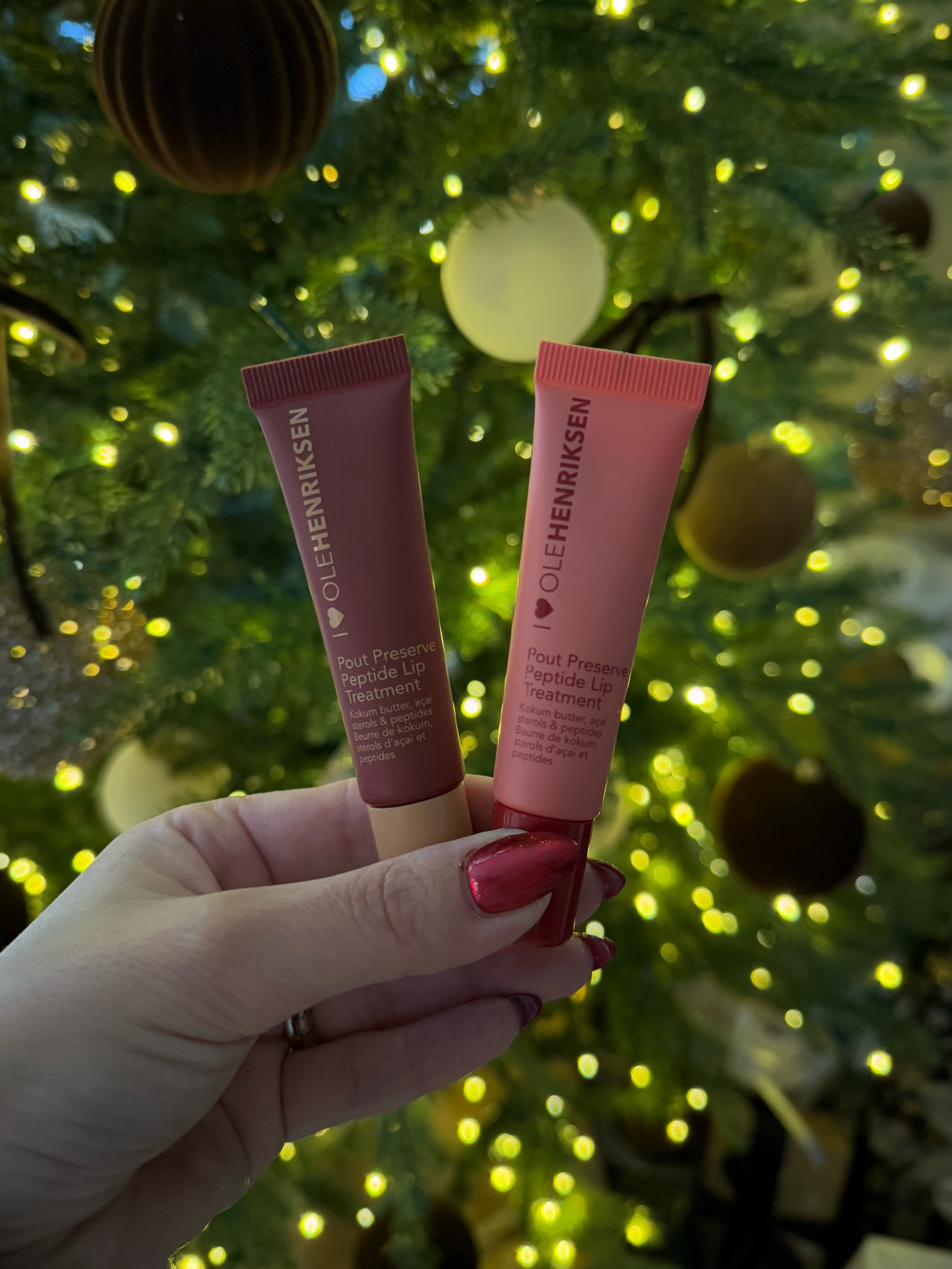 If you need a last minute stocking stuffer, I’m OBSESSED with these!!

#LTKBeauty #LTKGiftGuide #LTKHoliday