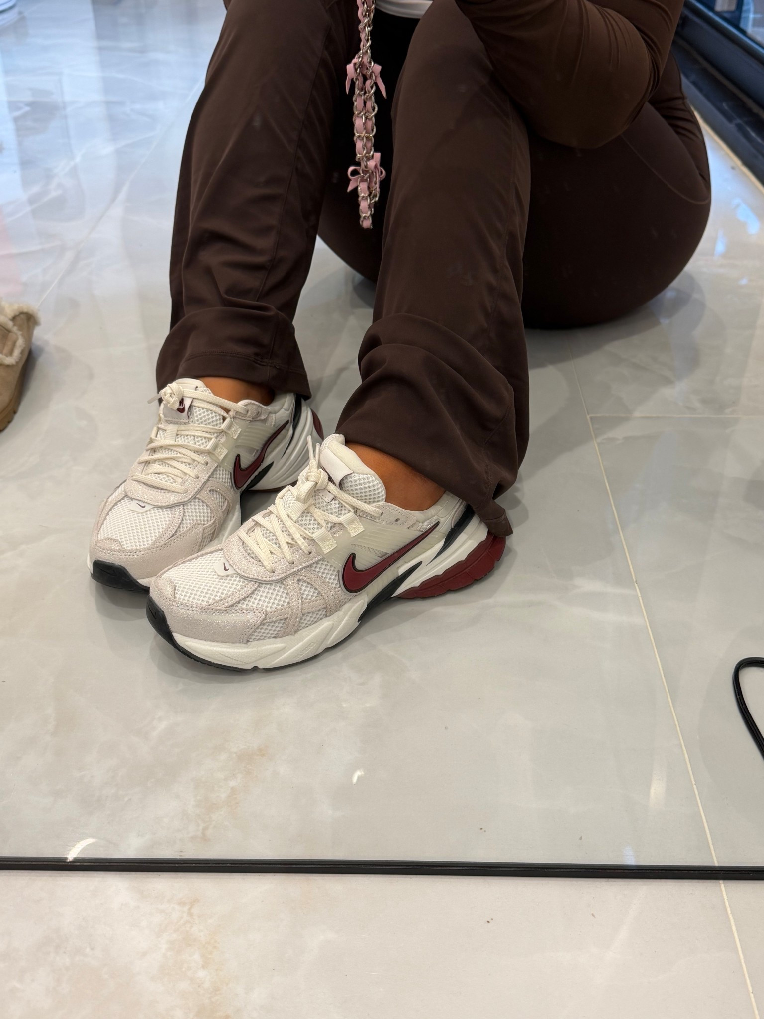 Shoes of the day. So comfy and perfect for my walk!!

Sneakers 


#LTKActive #LTKTravel #LTKFindsUnder100