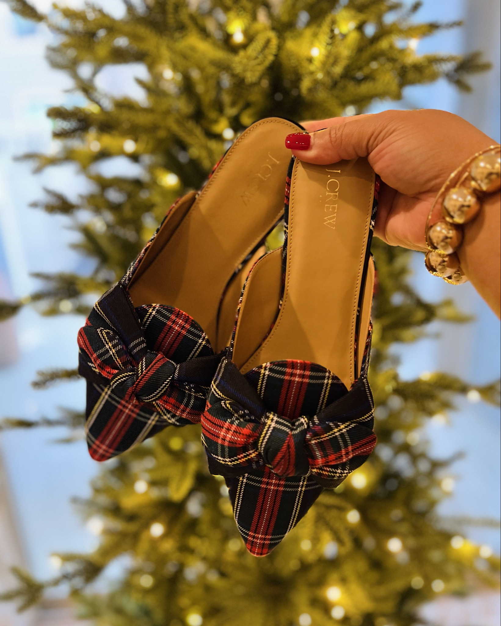 The CUTEST shoes of the holiday season are now 50% off! Grab a pair today for your upcoming festive outings! 

#LTKHoliday #LTKSaleAlert #LTKFindsUnder50