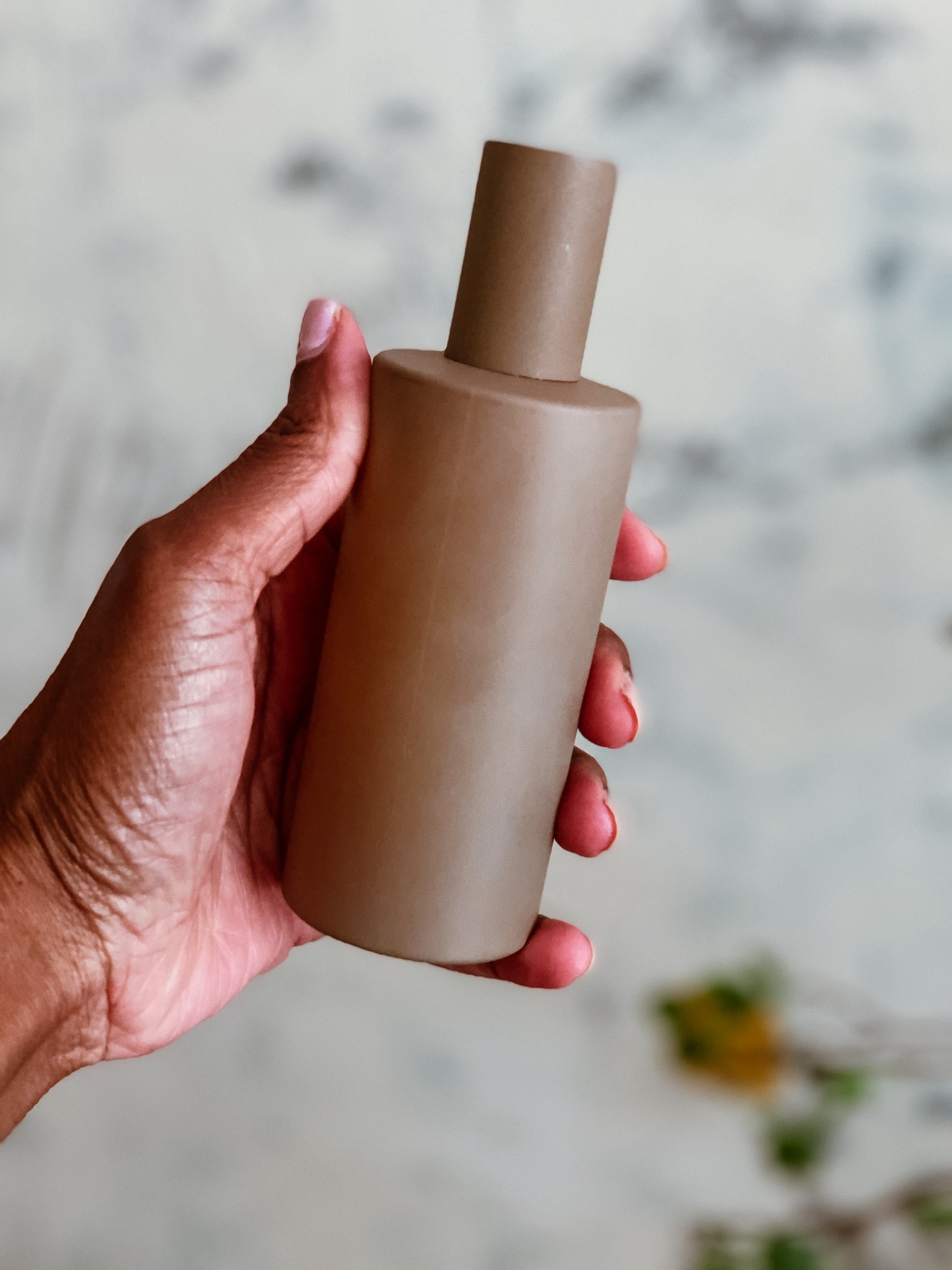 This candle in Suede smelled so good. Naturally when I saw the room spray I had to grab it. 

#LTKHome #LTKFindsUnder50