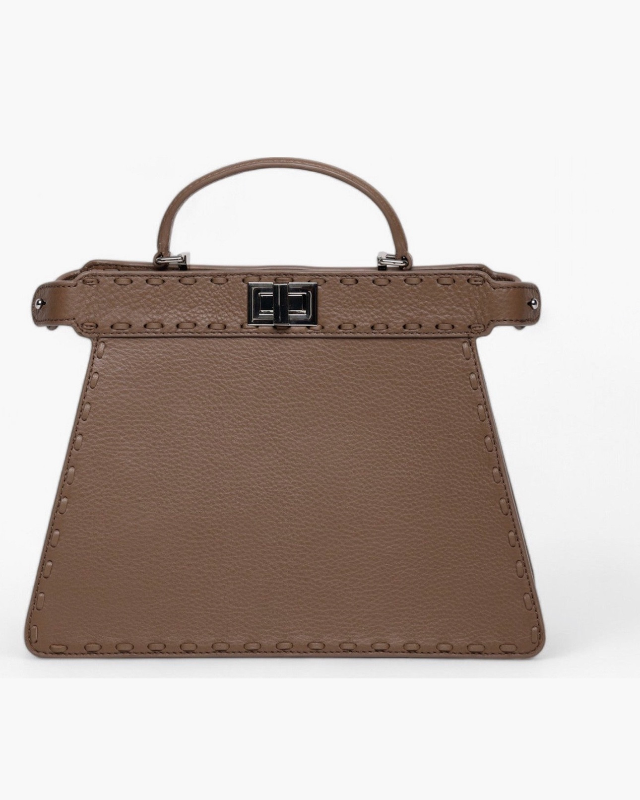 Walter Baker Bags for Fall


#LTKSeasonal #LTKStyleTip #LTKU