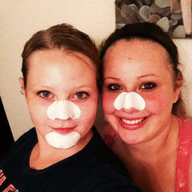  Friends who do Pore strips together…stay together! 

 

#LTKCyberWeek #LTKFindsUnder50 #LTKBeauty