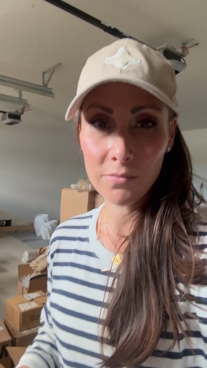 We are beyond excited to be a part of organizing the Southern Living Idea Home!! Christina’s helping setup the garage with some amazing products from 3M!
#southernliving #kiawahisland #dreamhome #3M #garageorganization

#LTKHome #LTKVideo #LTKMens
