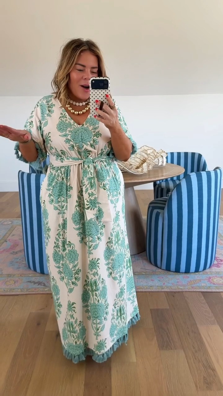 OBSESSING over this maxi! 

 #LTKgrwm #LTKootd #LTKmomlife