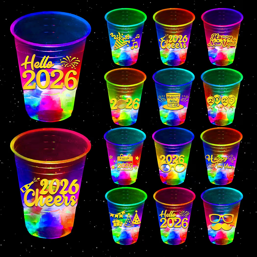 mishunyus 24 Pack Glow 2026 NYE, New Years Eve Party Favors,New Year 2026 Cups,Holiday Plastic Cu... | Amazon (US)