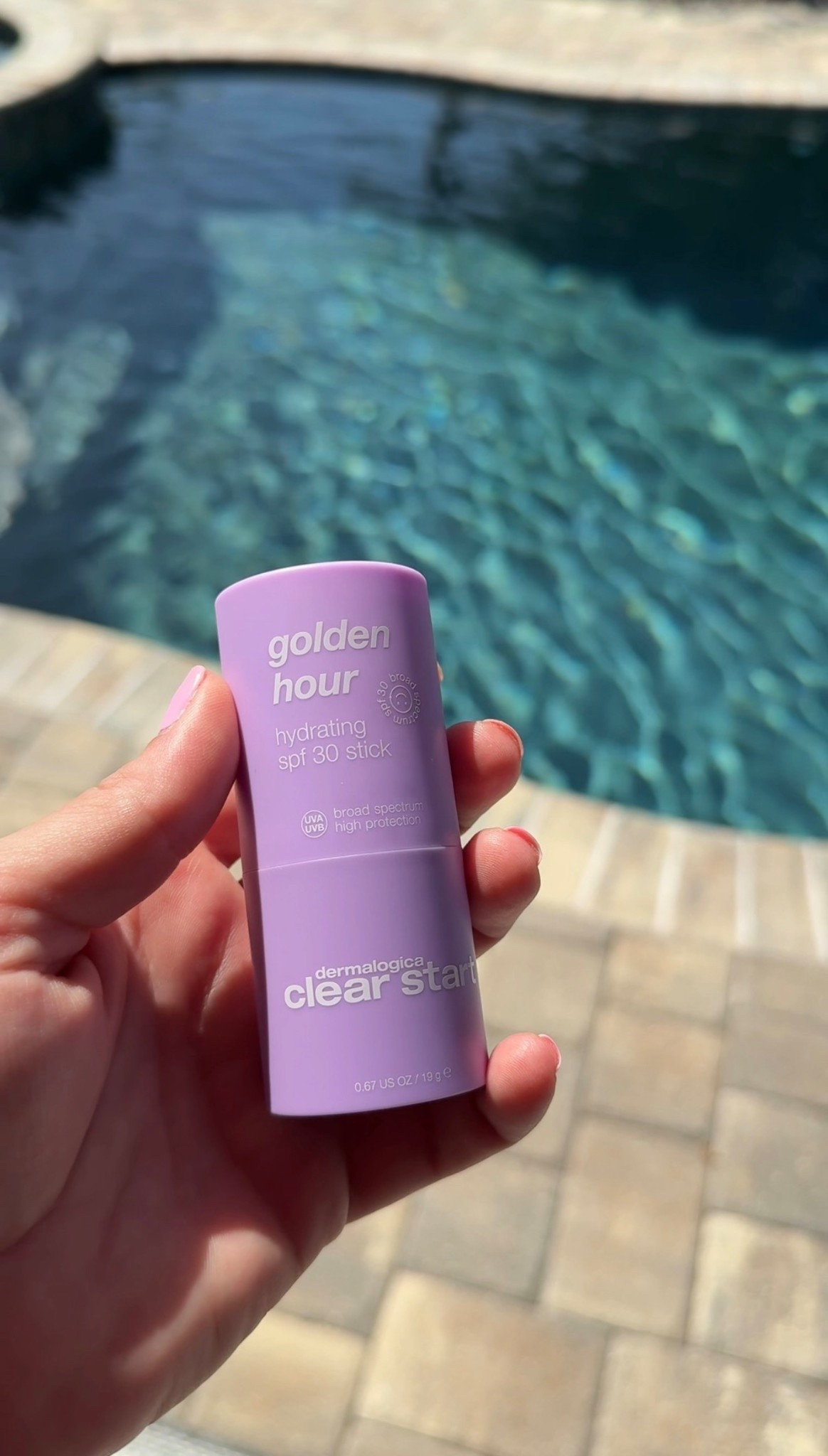 ☀️ My new favorite sunscreen! The Dermalogica Clear Start Golden Hour Hydrating SPF 30 Stick is a total game-changer—super easy to apply, actually works, and keeps my skin protected and hydrated all day. Perfect for pool days, beach days, or just being out in the Florida sun! 💜

#sunscreen #SPF30 #skincarefavorites #skincarethatworks #pooldayessentials #dermalogica #clearskin #goldenhourglow #summervibes #sunprotection #skincareroutine #microinfluencer #viral #teamwork #content #contentcreator #goviral

#LTKBeauty #LTKFindsUnder50 #LTKSwim