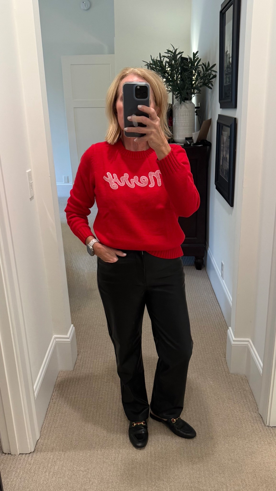 Loving these new leather pants from @loft!!! The “Merry” sweater is pretty amazing too! Black Friday purchase for the win! 

#LTKOver40 #LTKHoliday #LTKootd