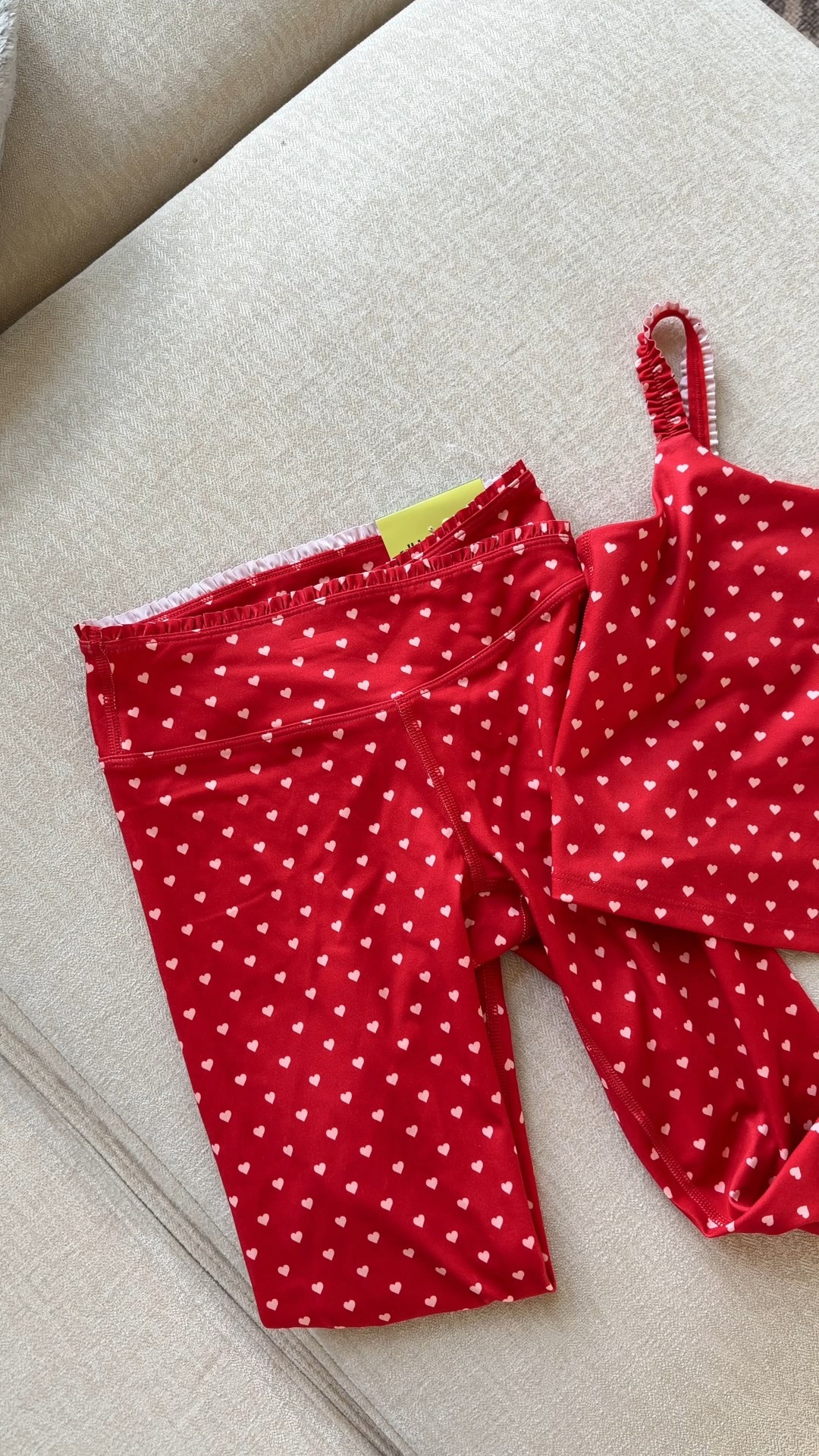 you’re joking with this little girls set 😍 and they have the women’s version so you can match!❤️ linked both!! 

#LTKmomlife #LTKKids #LTKActive