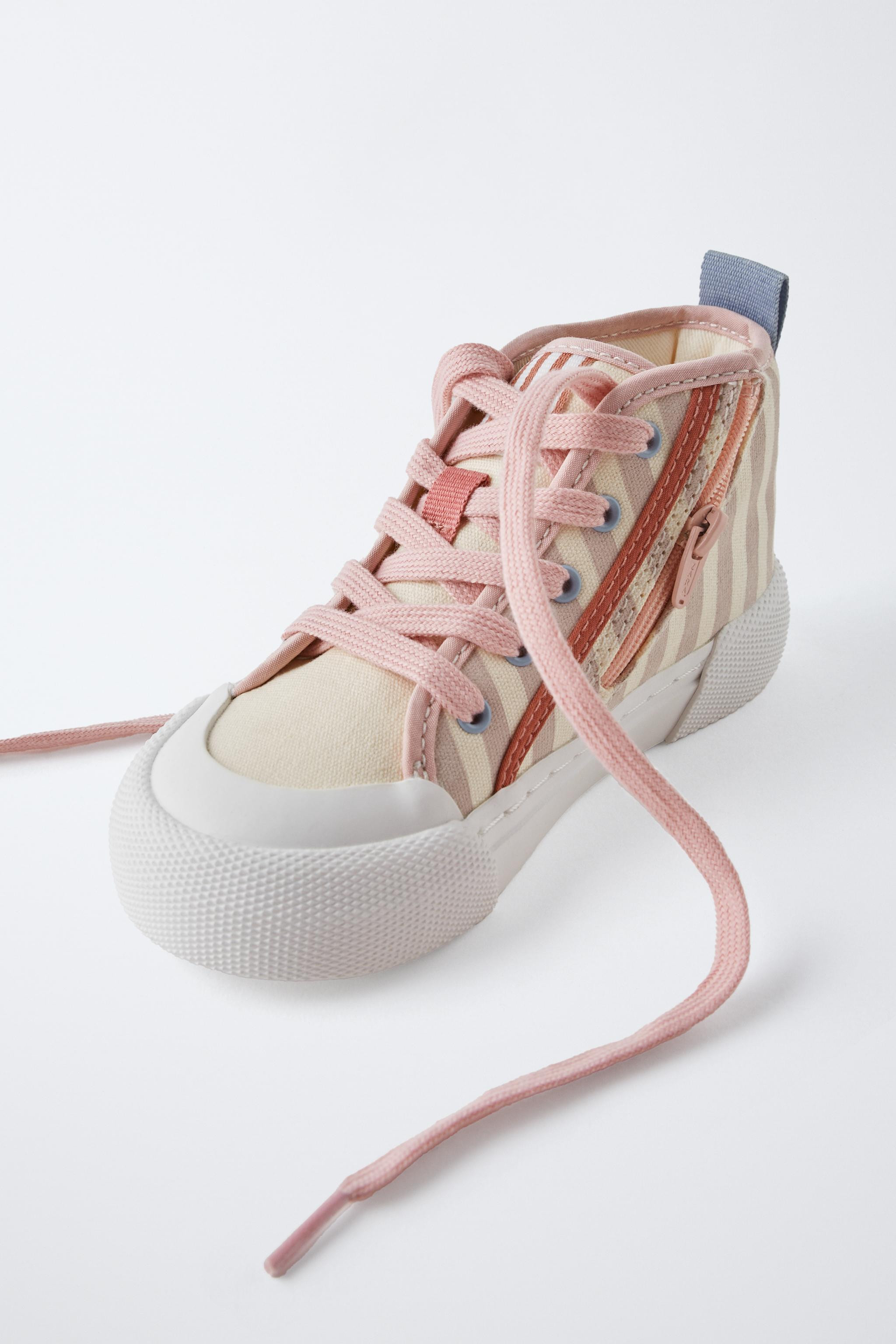 MINNIE MOUSE © DISNEY HIGH-TOP SNEAKERS | Zara US