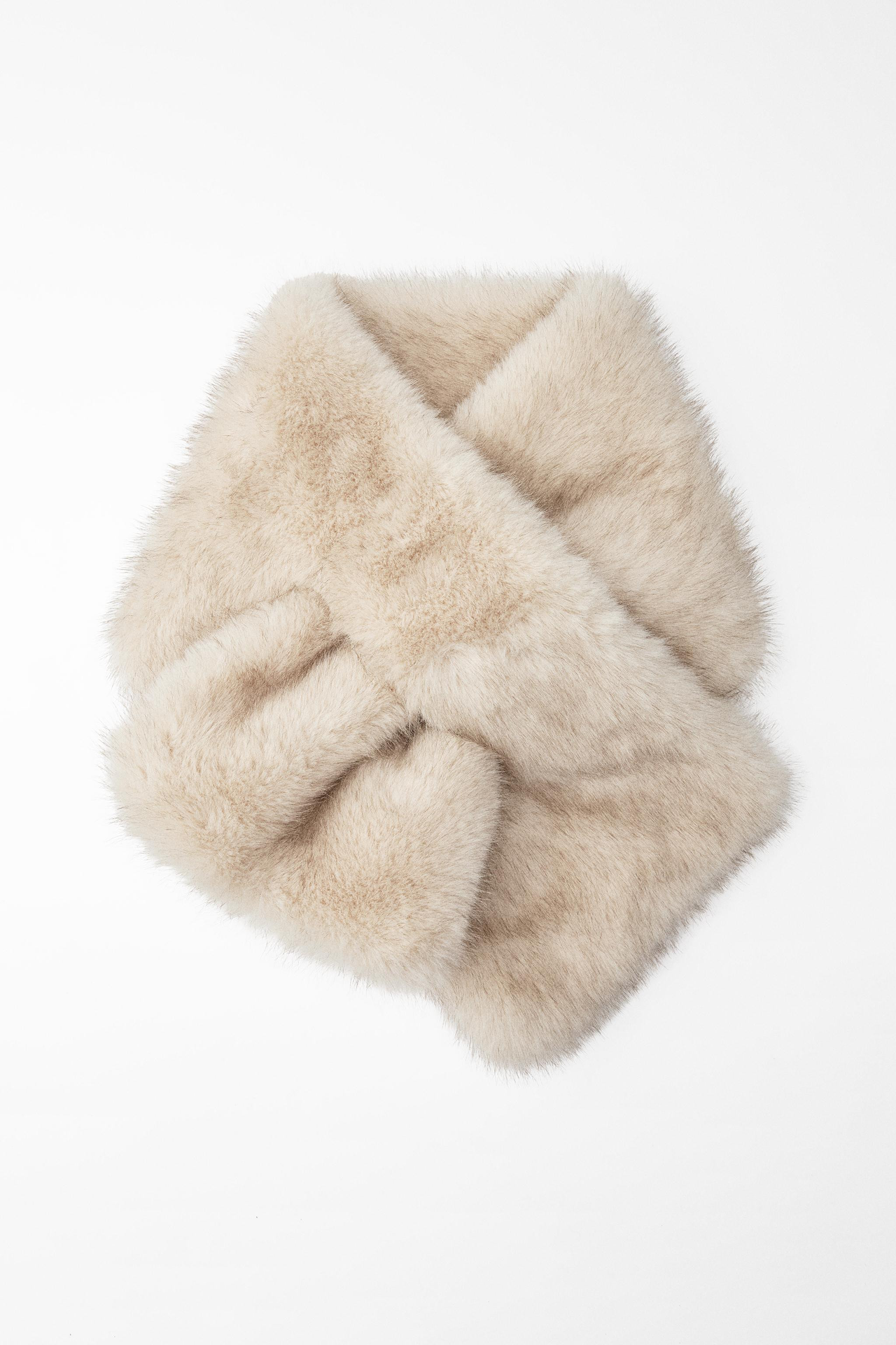 BASIC FAUX FUR SCARF | Zara US