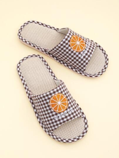 Men Orange Embroidered Gingham Slippers | SHEIN