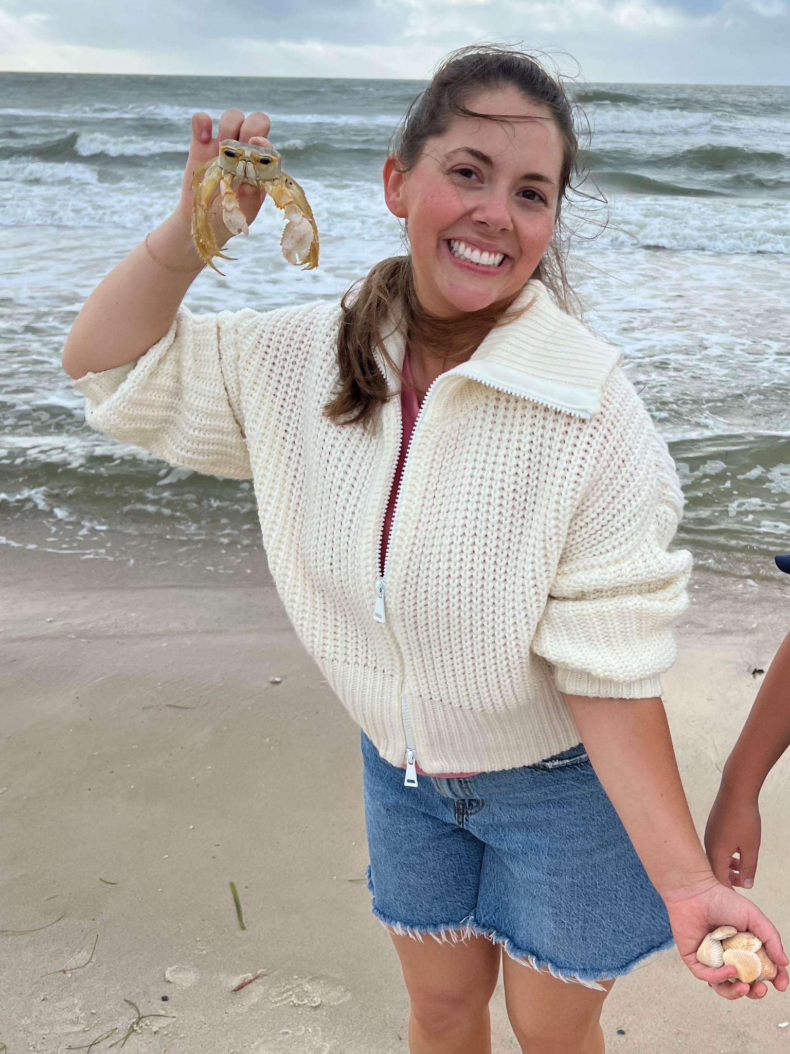 My favorite “mom” shorts! I always grab these and pair with a fitted old navy top! I have the bestie top in severallll colors! I got the jacket from marshals a few years ago but I linked a similar one! 

#LTKBeauty #LTKStyleTip #LTKSaleAlert
