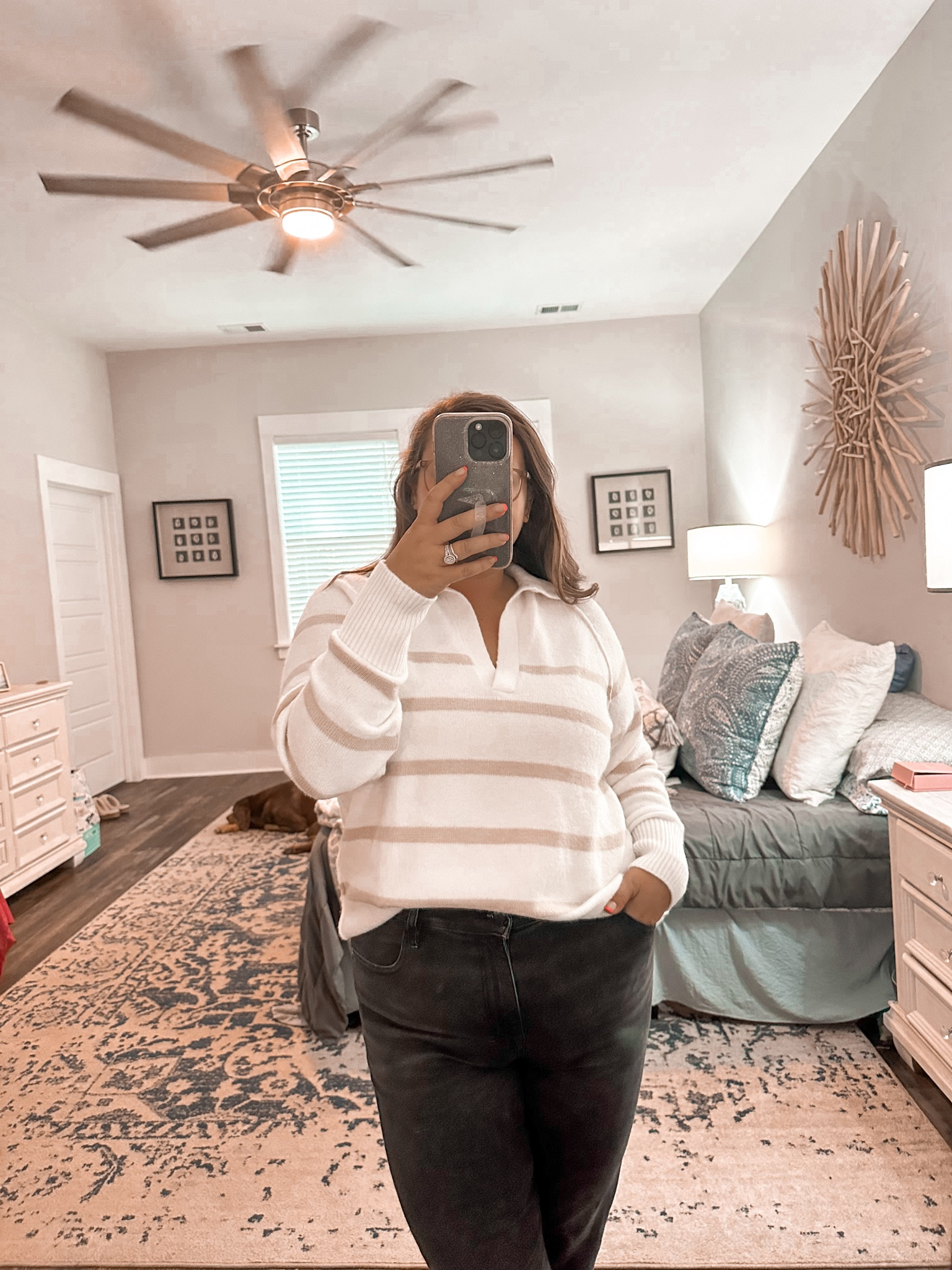 This sweater is SO SOFT and stretchy, definitely oversized. 

Wearing a small 

#LTKMidsize #LTKSeasonal #LTKFallSale