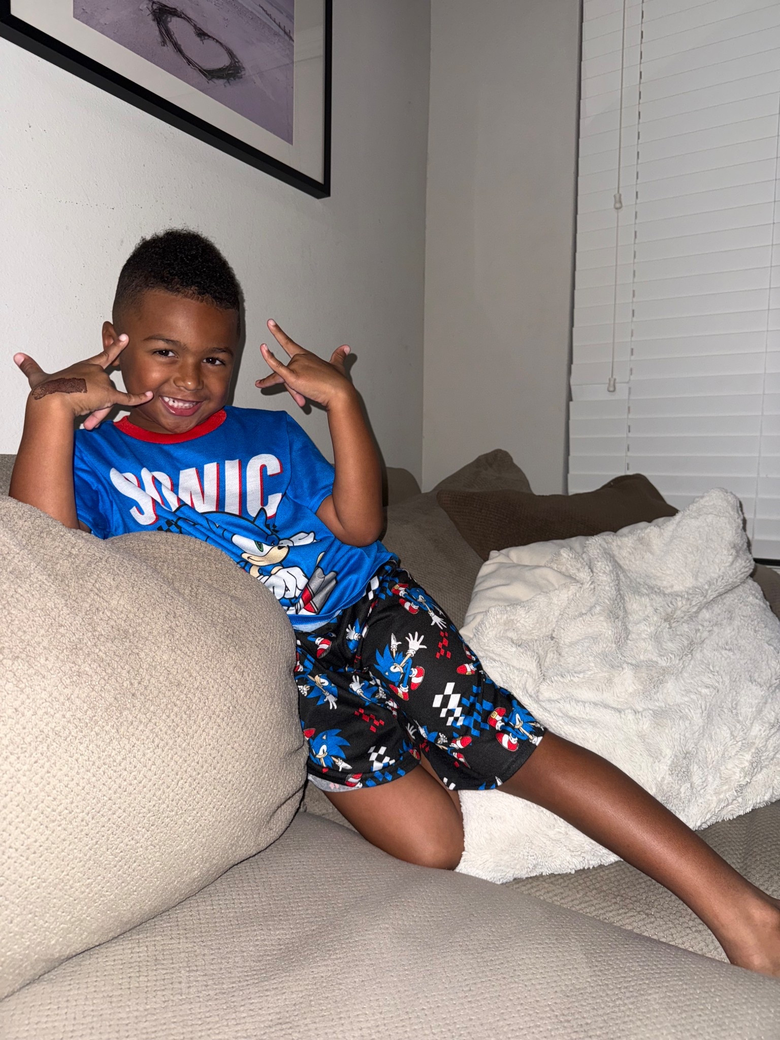 Boys Sonic Pajamas 

Pajamas for Kids 
Walmart Finds 
Walmart Pajamas 
Boys Pajamas 
Shorts Pajamas 
Short Sleeve Pajamas 
Fun Pajamas for Kids 
Boys Clothes 
Little Boy PJs
Walmart Kid Finds 