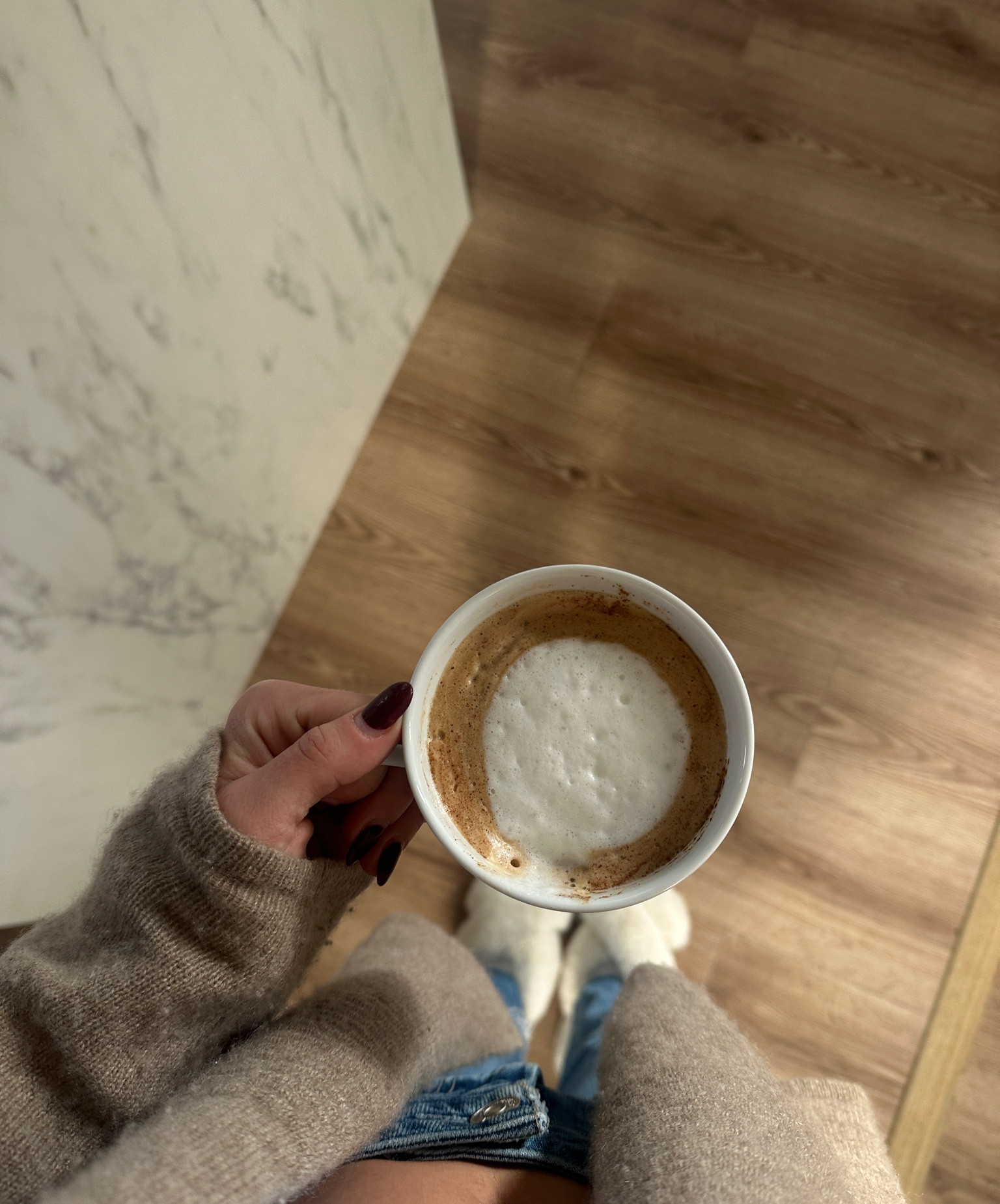 Henry Christ cashmere sweater & jeans 