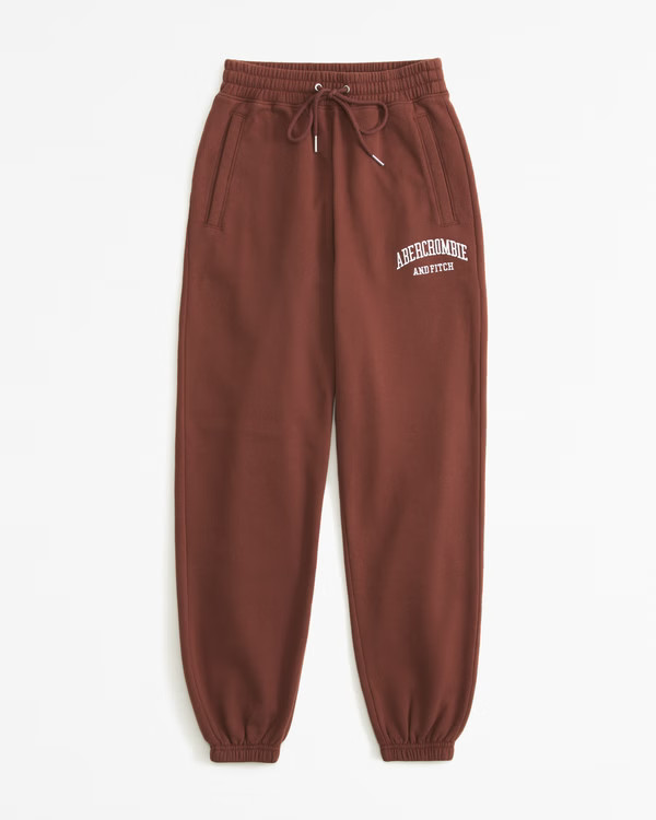Logo Essential Sunday Sweatpant | Abercrombie & Fitch (UK)